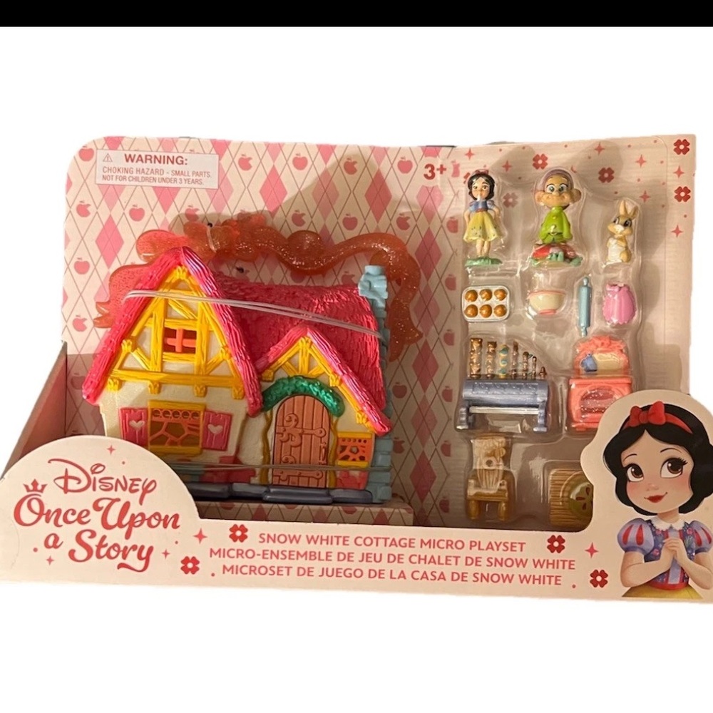 Disney Snow White Once Upon a Story Micro Play Set